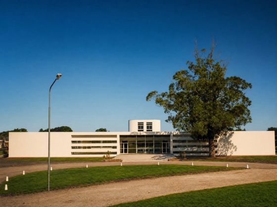 Hospital Regional de Agudos — hospital · incluye pabellón de salud mental (2.000 m²) en Mar del Plata, obra de Estudio Aldabe
